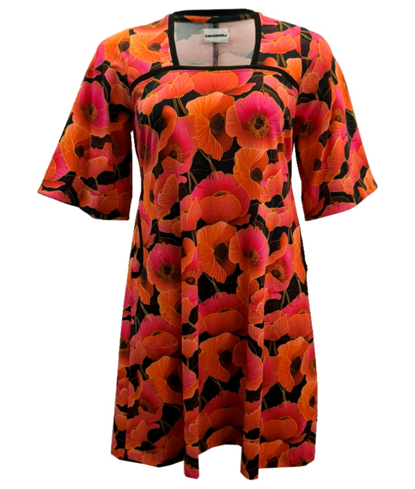 A-formet plus size kjole med store pink valmuer - Tokyo Pink Poppies