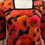 A-formet plus size kjole med store pink valmuer - Tokyo Pink Poppies