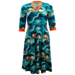 Plus size kjole med v-hals og blå bølger - Dana Blue Waves