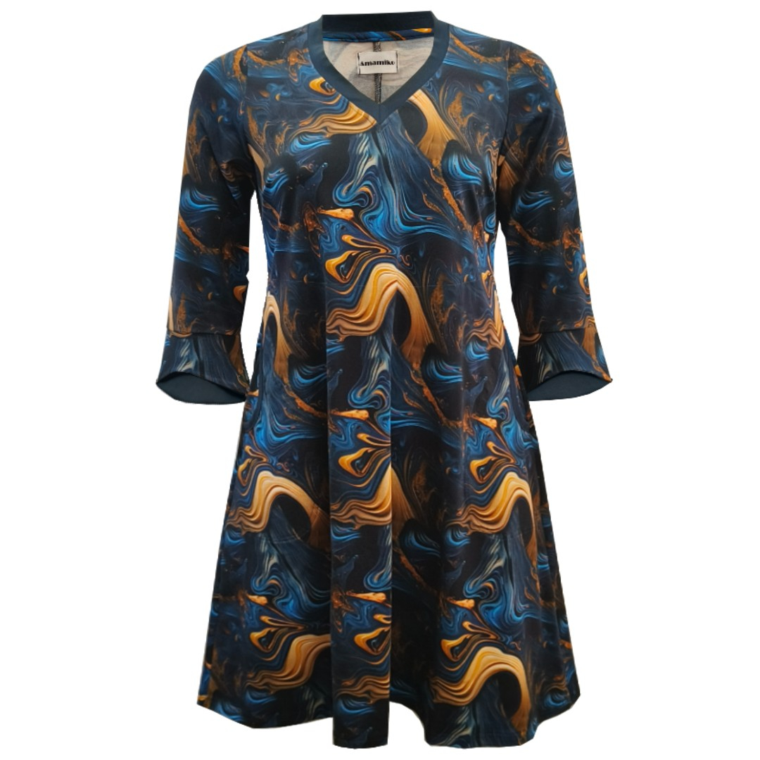 Blå og gylden A-formet plus size kjole - Tulla Midnight gold