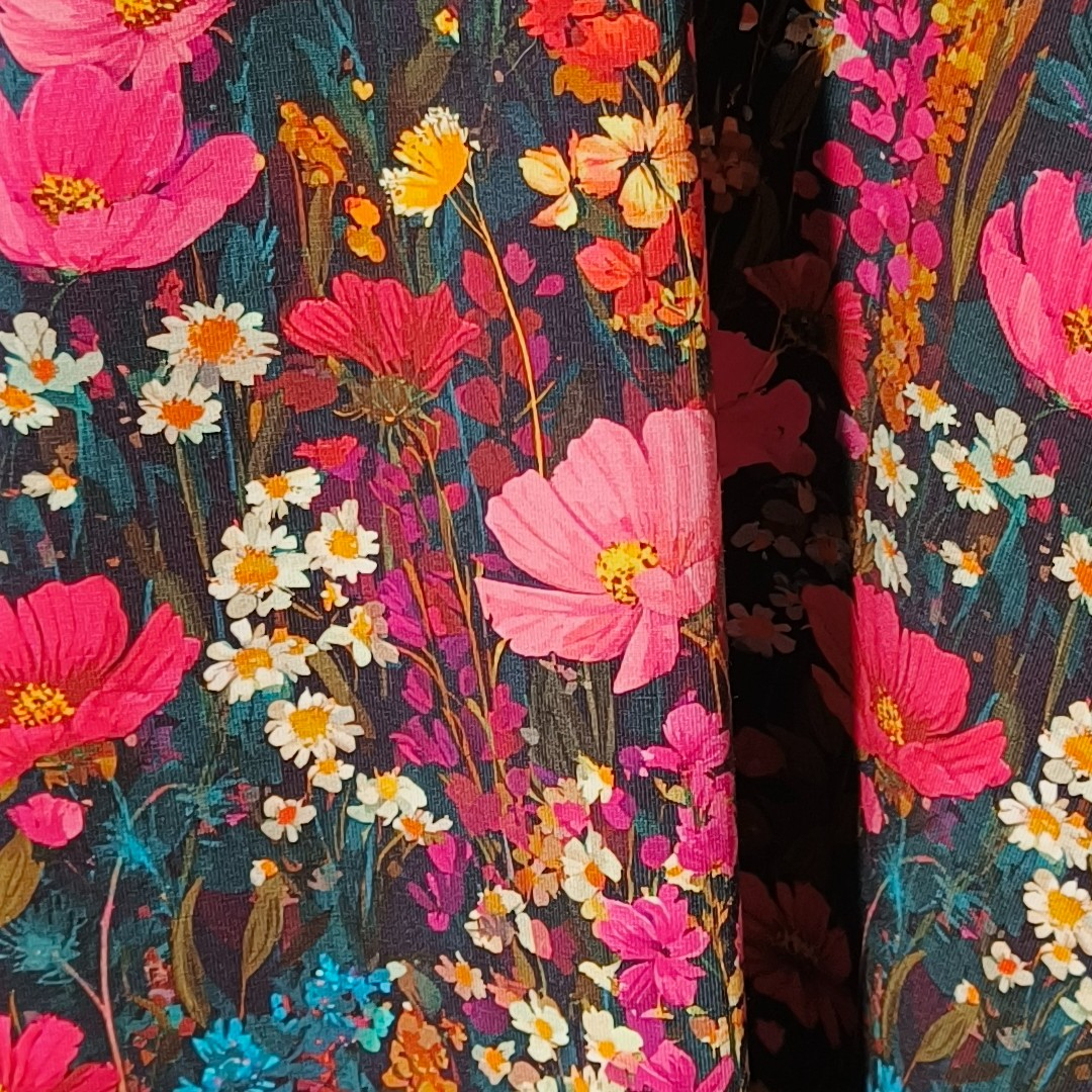 Plus size kjole - Genkei Pink Garden fra Amamiko