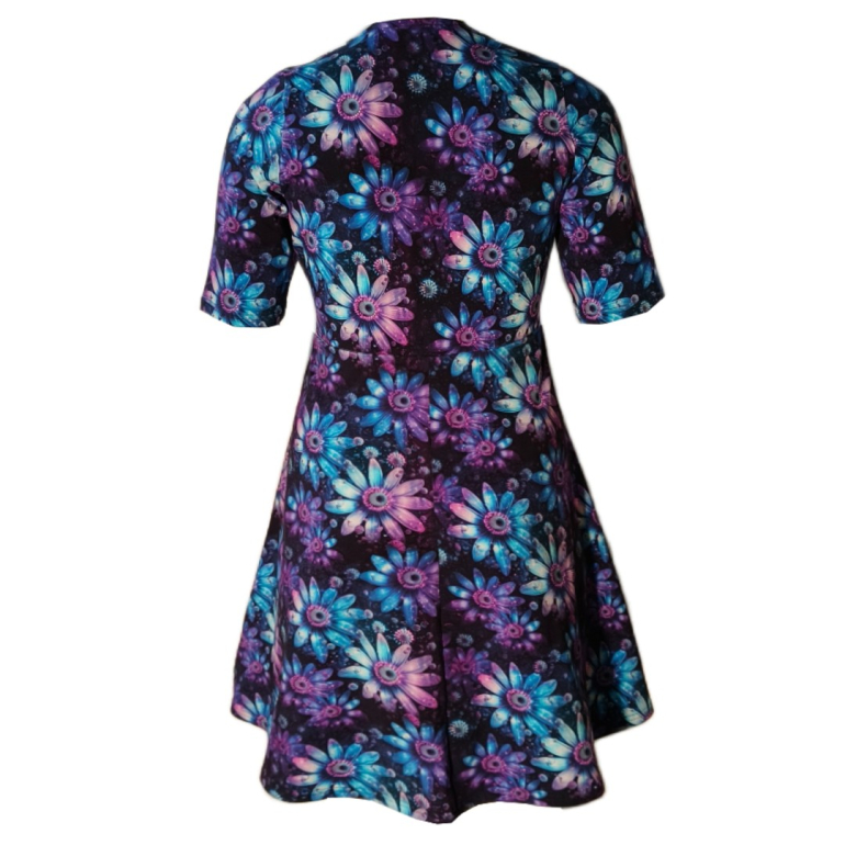 Plus size kjole - Takasaki Purple Passion fra Amamiko