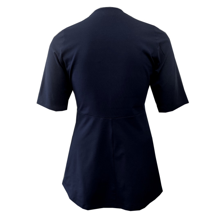 Sendai Navy. Plus size peplum bluse fra Amamiko