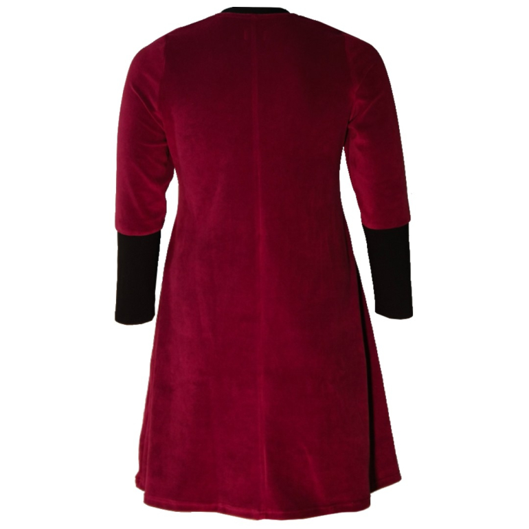 Plus size kjole Tulla Bordeaux Velvet fra Amamiko