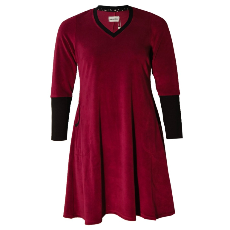 Plus size kjole Tulla Bordeaux Velvet fra Amamiko