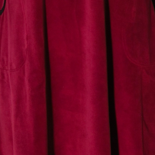 Plus size kjole Tulla Bordeaux Velvet fra Amamiko