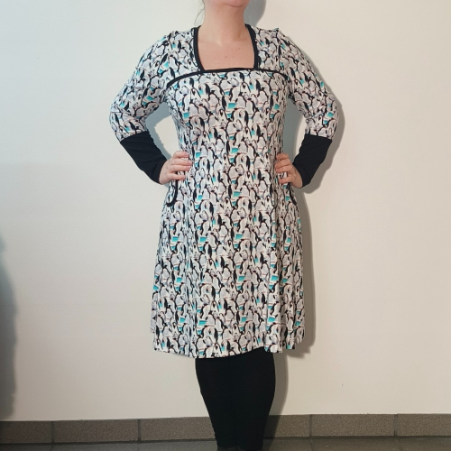 Plus size kjole - Tokyo Penguin