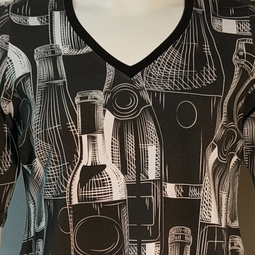 Sakura Bluse - Wine o'clock. A-formet bluse fra Amamiko