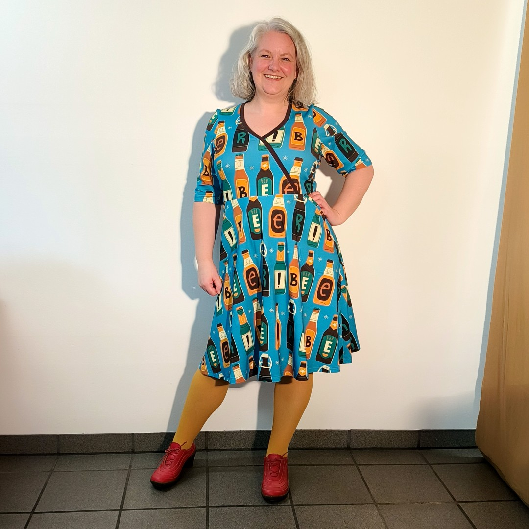 Bika Kjole - Beer Me! - Kjole med empiresnit fra Amamiko 