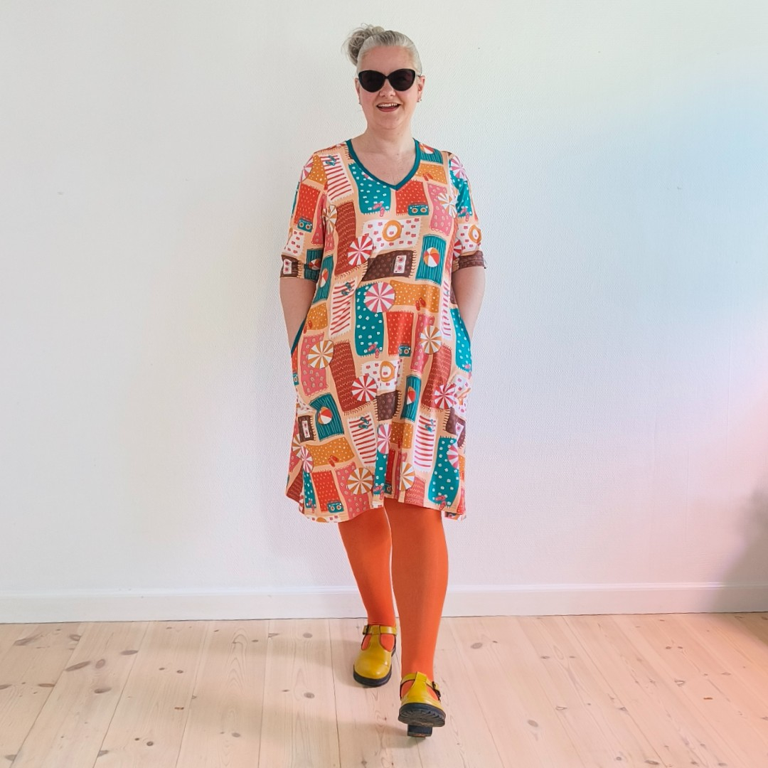 Kjole fra Amamiko: Tulla Beach Relaxation – Retro-strandfest og sommerstemning