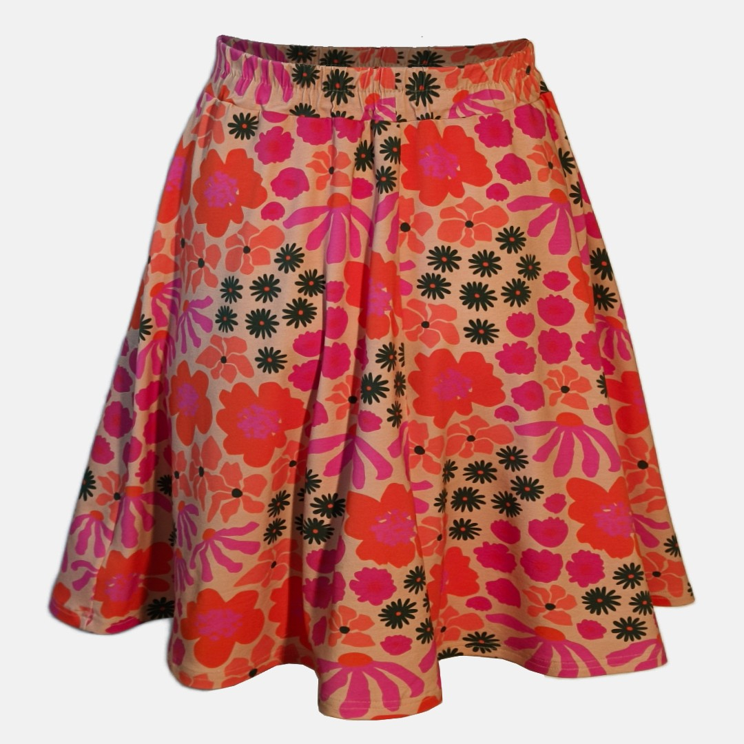 Kobe Pink Floral – En blomstrende retro-drøm af en nederdel fra Amamiko