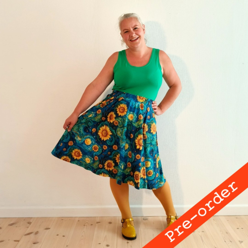 Kobe Blue Sunflower – nederdelen, der spreder ren glæde og tilfører et betagende kunstnerisk udtryk til dit outfit.